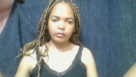 rosia685234 online show from 04/23/26, 01:13