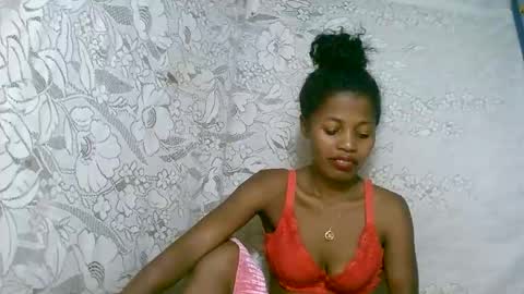 rosia online show from 11/22/25, 06:29