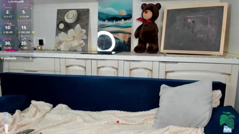 Rose  online show from 03/22/26, 09:23