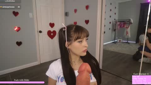 Rosie Bones online show from 02/05/25, 07:53