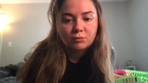 Rosie online show from 09/19/25, 03:45