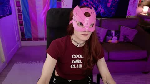 RosieFem online show from 10/16/25, 05:58