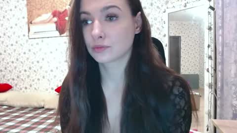 Rosie is waiting for YOU online show from 02/04/25, 04:59