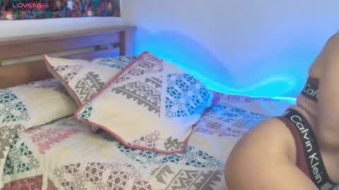 Ross BakerHot online show from 04/23/26, 02:52