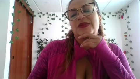 Snapshot of rossanalionheart chatting on 01/18/26, 12:42 Rossana online show from 01/18/26, 12:42