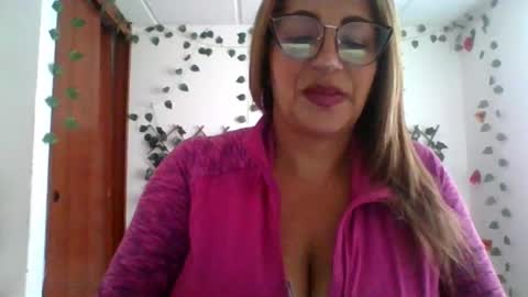 Snapshot of rossanalionheart chatting on 02/21/26, 12:28 Rossana online show from 02/21/26, 12:28