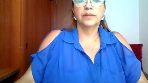 Rossana  online show from 04/10/26, 12:21