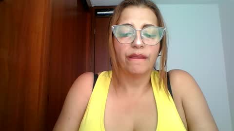 Rossana  online show from 04/19/26, 06:10