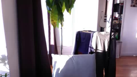 RossCollab online show from 12/01/25, 01:05