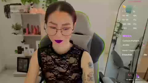 Snapshot of rosse_98_ chatting on 09/25/25, 04:00 Miss Rosse online show from 09/25/25, 04:00