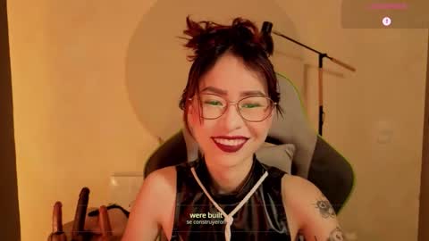 Snapshot of rosse_98_ chatting on 03/29/26, 01:44 Miss Rosse online show from 03/29/26, 01:44