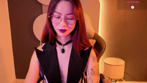 Snapshot of rosse_98_ chatting on 05/13/26, 12:46 Miss Rosse online show from 05/13/26, 12:46