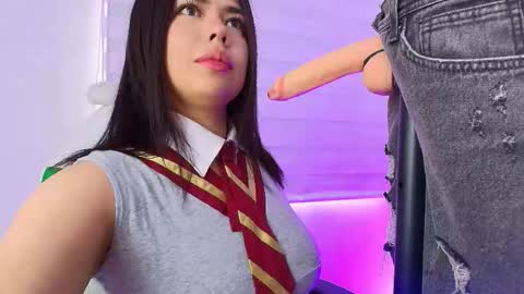   online show from 03/19/26, 06:23