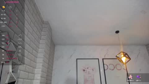 Snapshot of rosse_jeane_v chatting on 02/21/25, 01:11 rosse jeane v online show from 02/21/25, 01:11