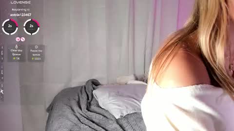 Snapshot of rossedaw_ chatting on 07/28/26, 07:39 Rosse Daw Independent model online show from 07/28/26, 07:39