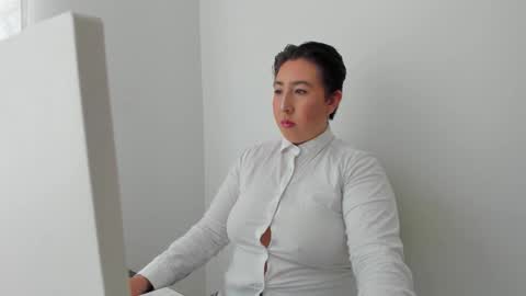 ROSSE DEMOND  online show from 02/10/26, 07:51