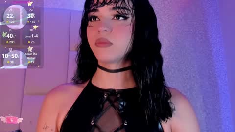 Snapshot of rosselfinoll chatting on 01/19/25, 12:39 Rossel online show from 01/19/25, 12:39