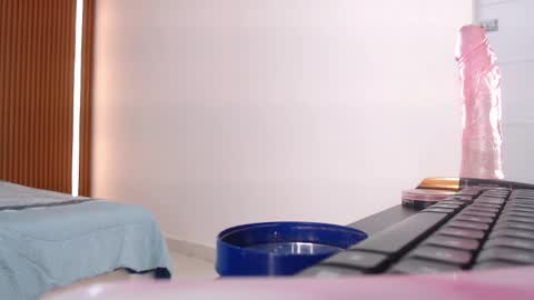 Rossi Hill online show from 03/06/26, 12:01