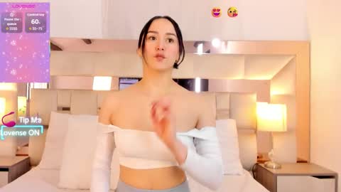   online show from 03/24/26, 02:33