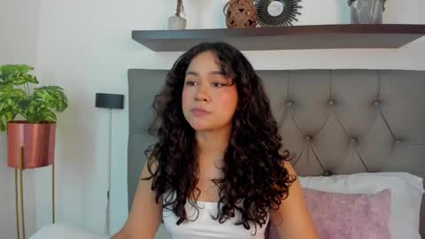 rossie_lanie_ online show from 01/14/26, 12:22