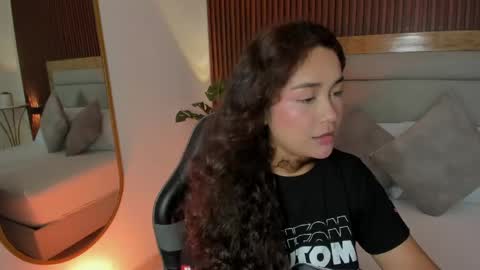 rossie_lanie_ online show from 05/16/26, 07:23