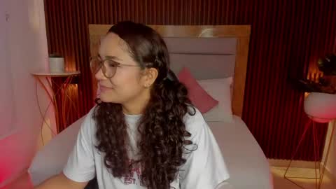 rossie_lanie_ online show from 06/03/26, 08:14