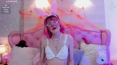 rossiie_hunt_ online show from 10/22/25, 05:56