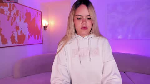 Rossie Rivers online show from 04/15/26, 12:01