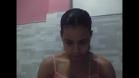 Snapshot of rosss690 chatting on 02/21/25, 10:59 ross online show from 02/21/25, 10:59