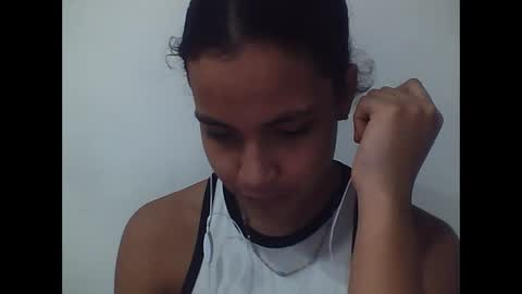 Snapshot of rosss690 chatting on 03/01/25, 06:11 ross online show from 03/01/25, 06:11