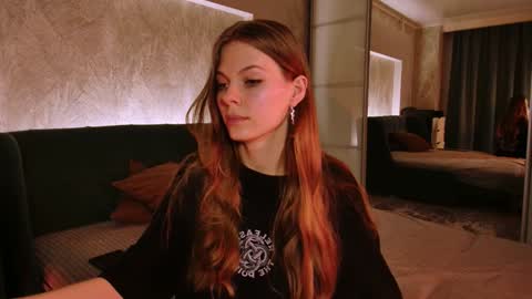 rosy_black_ online show from 01/06/25, 06:52