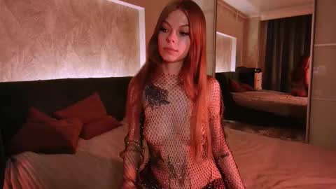 rosy_black_ online show from 02/18/25, 04:59