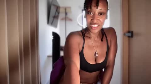 Rosy Coco online show from 02/17/25, 04:48