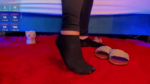 rosyejones online show from 10/25/25, 02:41