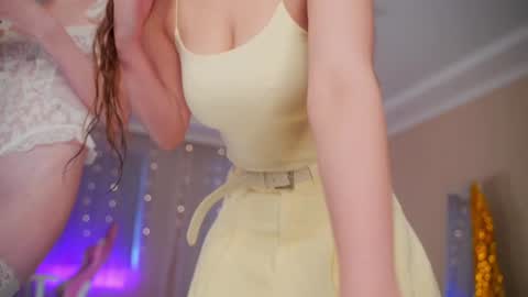 Hi Im Maria Check my Bio  online show from 10/13/25, 10:26