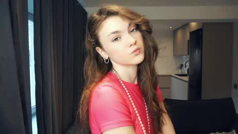 Snapshot of rosysfatcu chatting on 05/15/26, 12:56 Marguerite online show from 05/15/26, 12:56