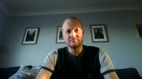 Snapshot of rotunda1874 chatting on 05/11/26, 06:38 rotunda1874 online show from 05/11/26, 06:38