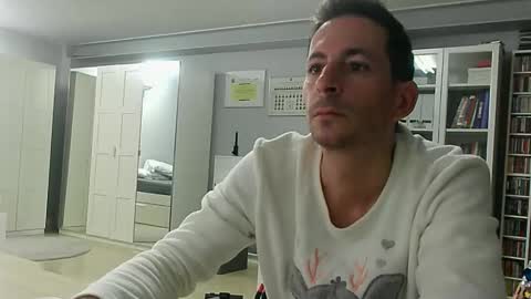 roubarixx online show from 10/21/25, 08:15