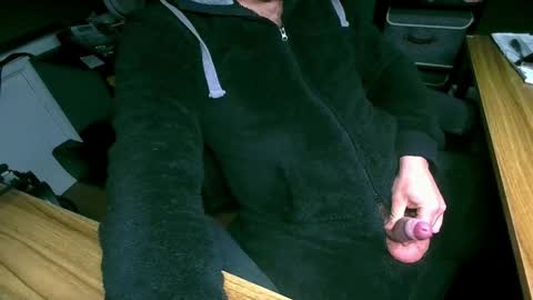 Luke online show from 01/07/25, 05:43