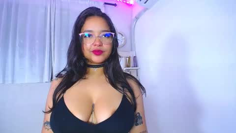 Snapshot of rous_25 chatting on 12/23/24, 12:41 rous_25 online show from 12/23/24, 12:41