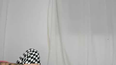 Rous and Sweet online show from 11/23/25, 03:17