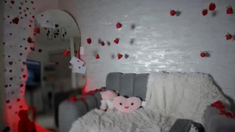 Snapshot of rous_morgan chatting on 02/15/26, 03:25 Rous online show from 02/15/26, 03:25