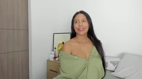Snapshot of rouse_46 chatting on 07/15/26, 05:18 Rouse online show from 07/15/26, 05:18