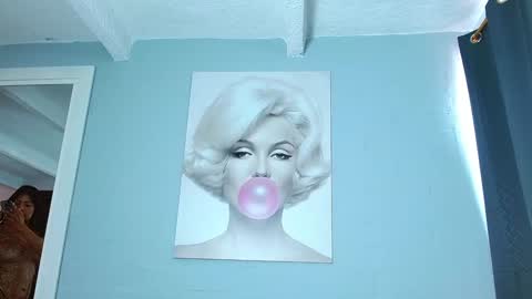 Snapshot of rousebonnett chatting on 12/06/24, 06:39 ROUSE online show from 12/06/24, 06:39