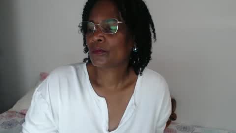 luxa online show from 01/31/25, 09:37