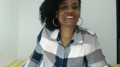 luxa online show from 09/18/25, 11:51