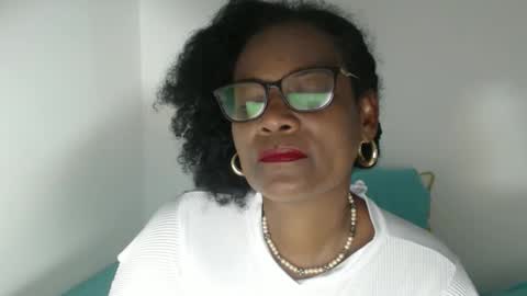 luxa online show from 02/14/26, 07:21