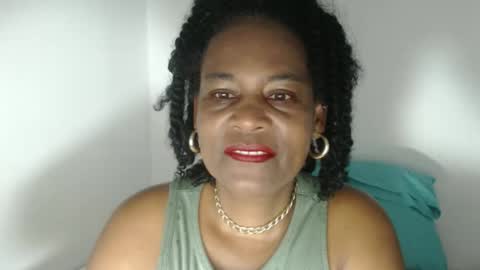 luxa online show from 04/13/26, 12:21