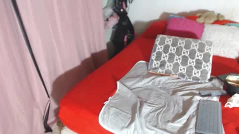 rousse online show from 09/19/25, 03:19