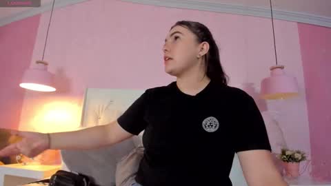 RousseWalker online show from 12/17/25, 01:55